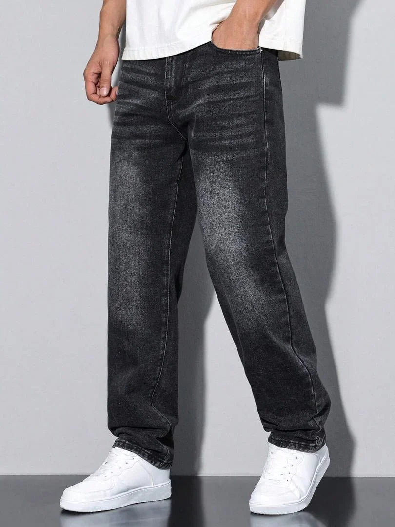 Men's Straight Leg Washed Jeans for Everyday Style