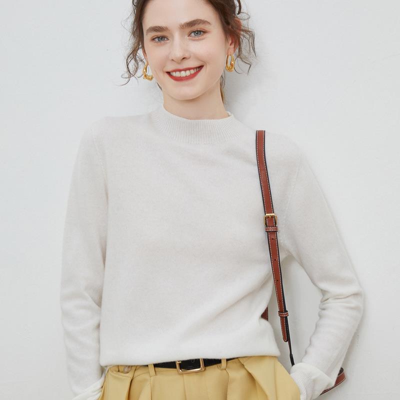 Women's Wool Pullover Sweater with Half-High Neck