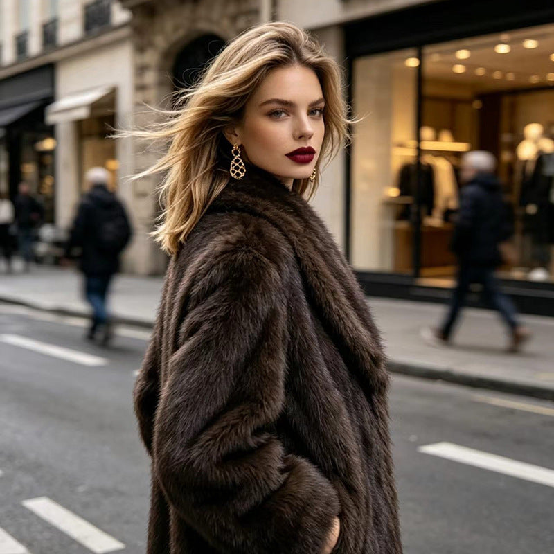 Women's Cropped Faux Fur Jacket - Stylish Winter Coat
