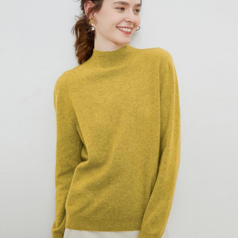 Women's Wool Pullover Sweater with Half-High Neck